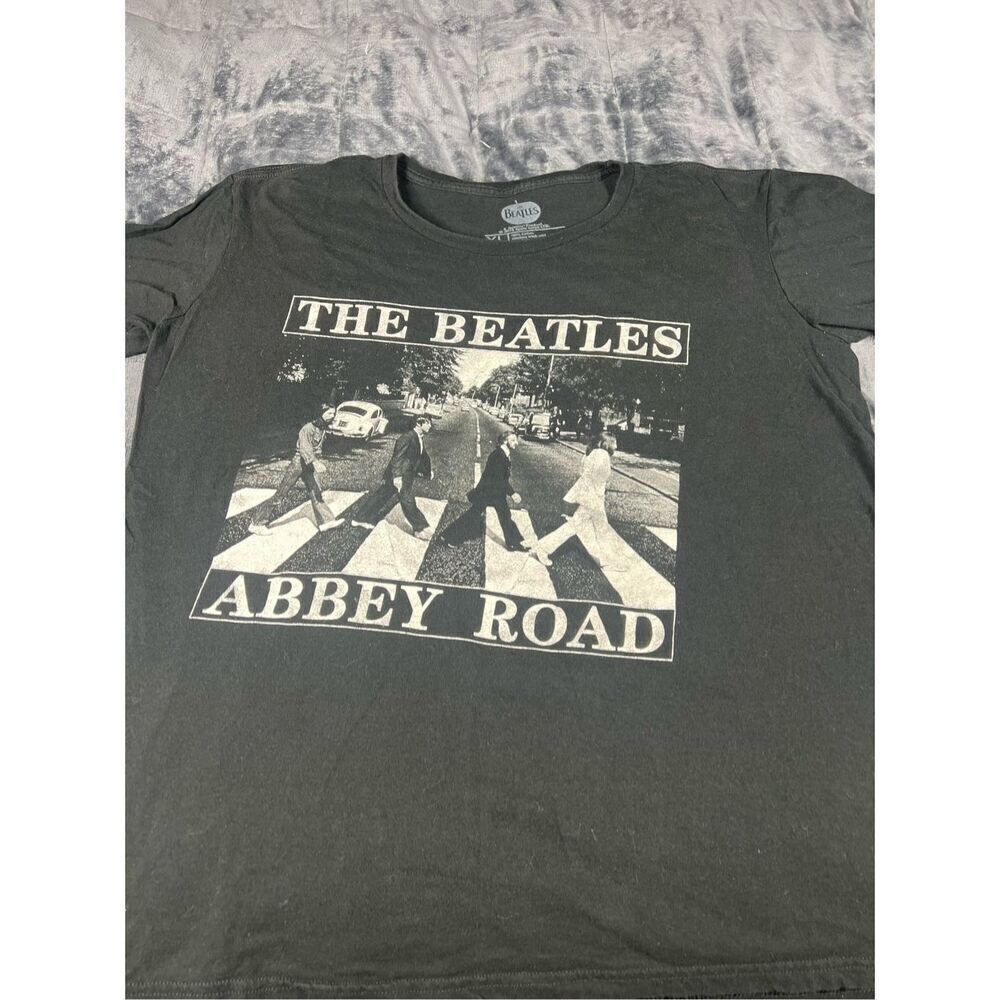 Beatles men’s Black‎ Abbey Road T-shirt size XL